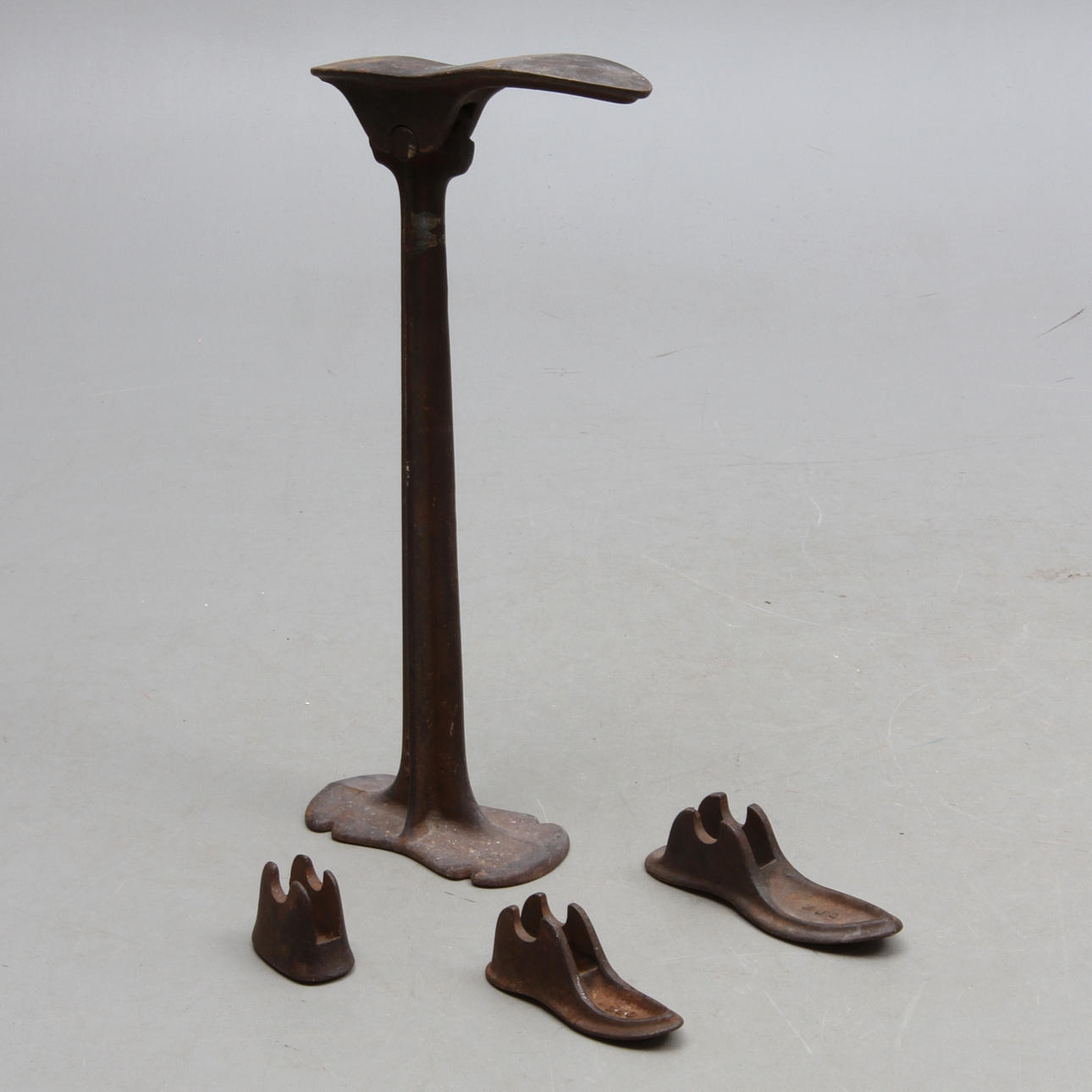 SKOMAKARDELAR, 5 delar, järn, tidigt 1900-tal.