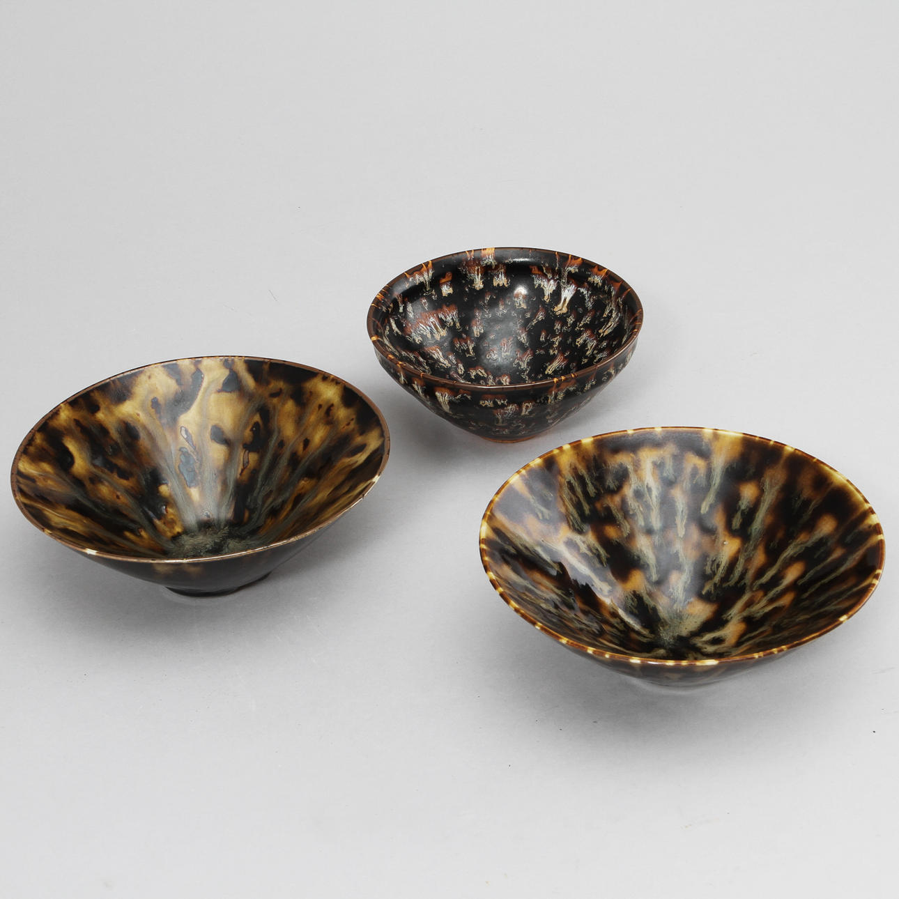 SKÅLAR, 3 st, stengods, Kina, Song/Yuan-stil.