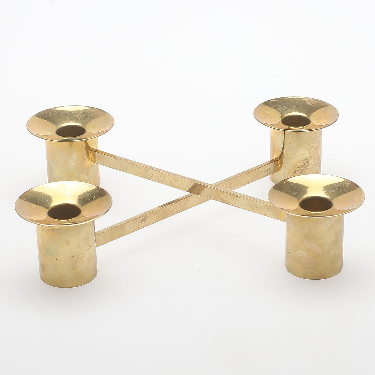 LJUSSTAKAR, 2 st, mässing, "Lekljusstaken", Sigurd Persson, 1900-talets andra hälft.