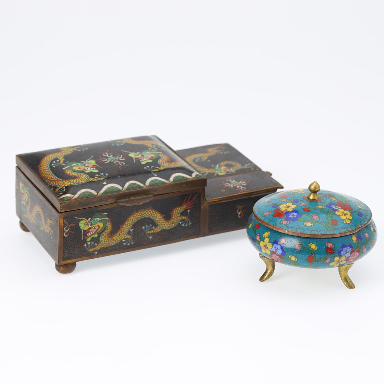 Two boxes, cloisonné enamel, brass, 1900s (2).