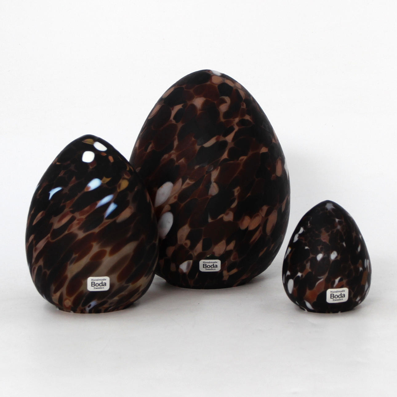 MONICA BACKSTRÖM. 3 ÆG, USIGNERET.