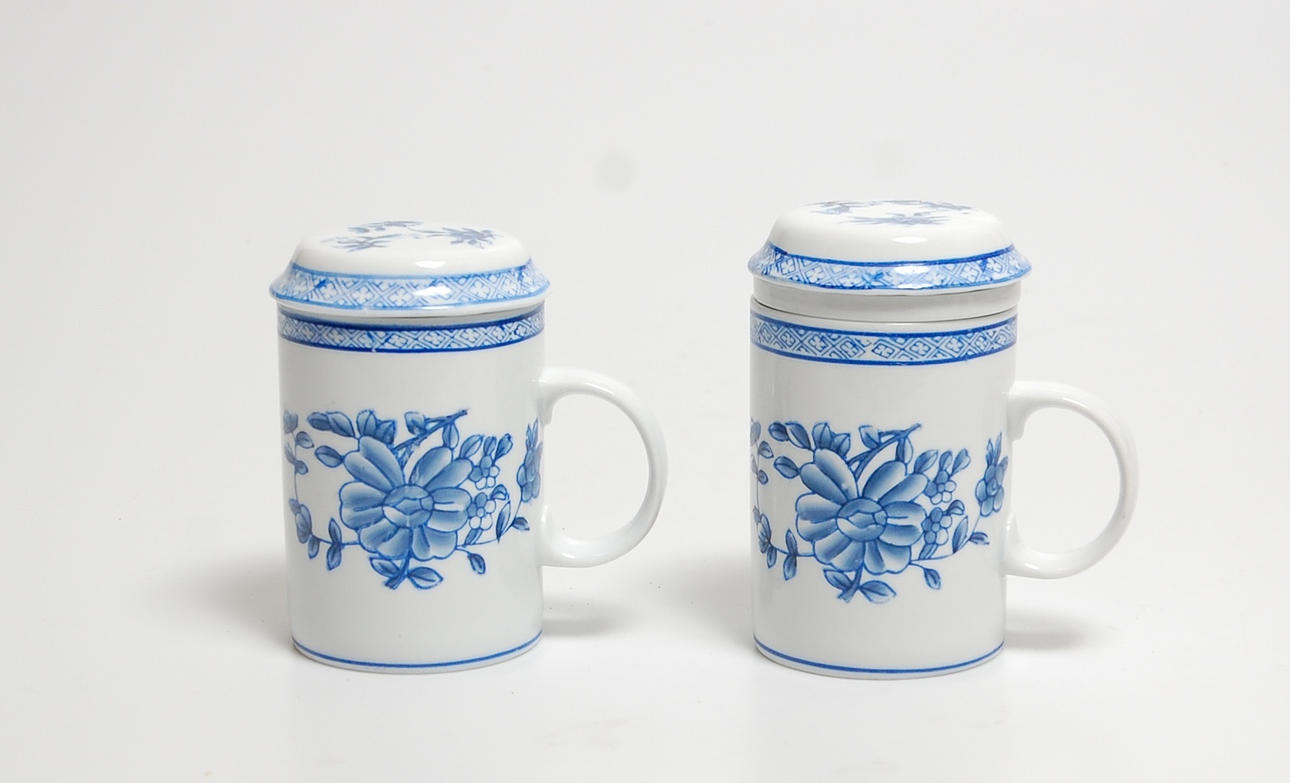 TEMUGGAR, 1 par porslin.