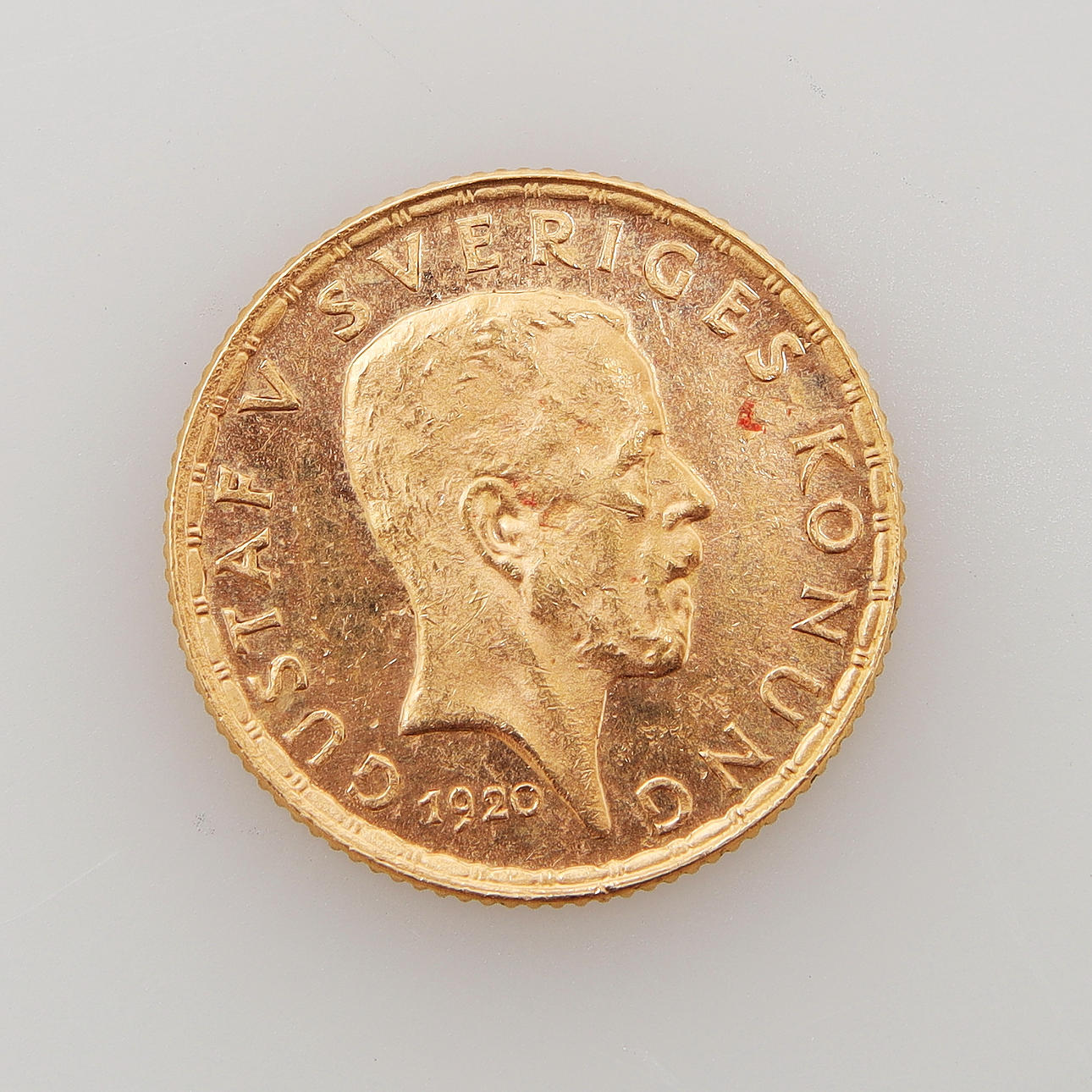 MONEDA DE ORO, 5 kr, Suecia, 1920.