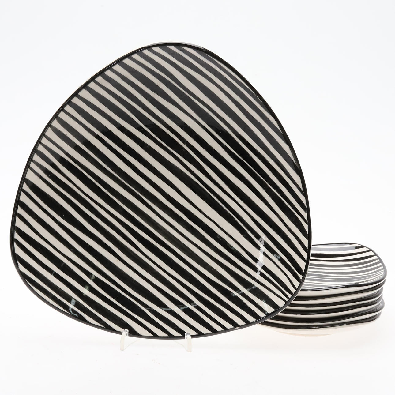 SERVIERTELLER UND SERVIERTELLER, 7 STÜCK, DEUTSCHLAND.