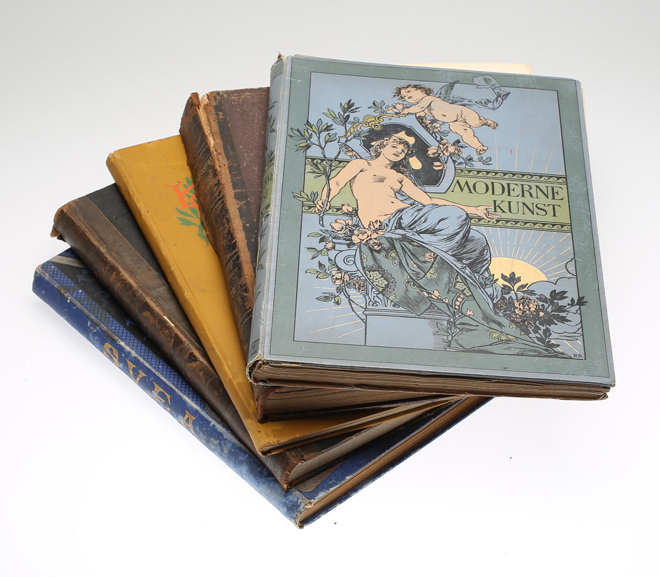 KONSTBÖCKER, 5 st, bl a "Konstnärsklubbens Tio Års Album", Albert Bonniers Förlag, Stockholm, 1898.