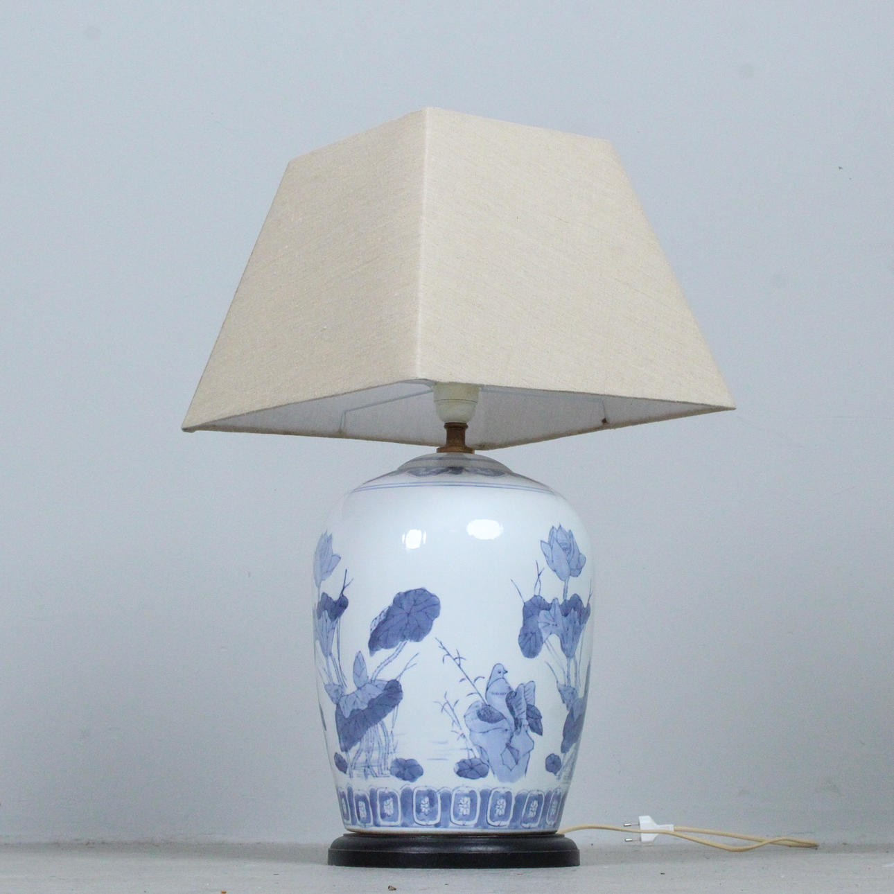 table lamp, porcelain, China.