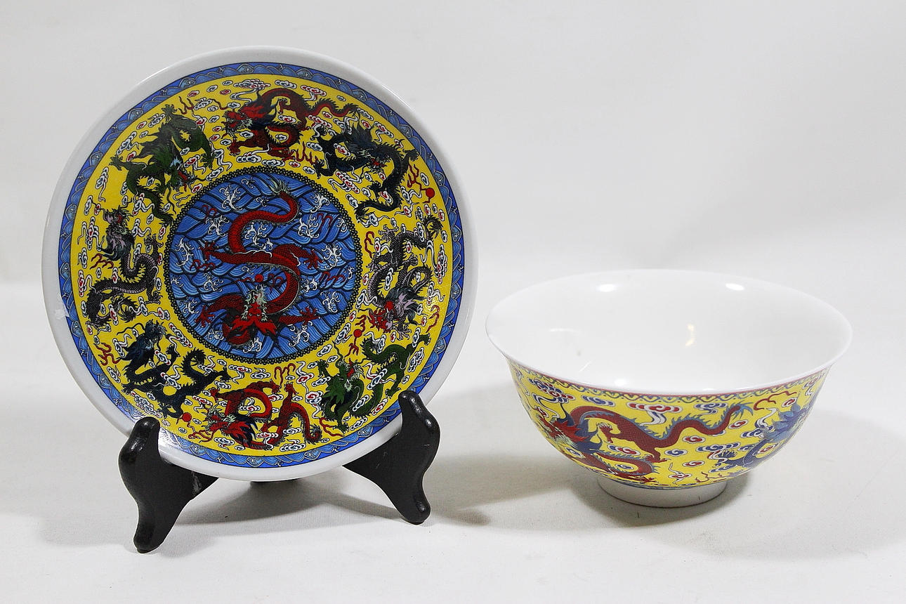 SKÅL med FAT, drakmotiv, Kina.