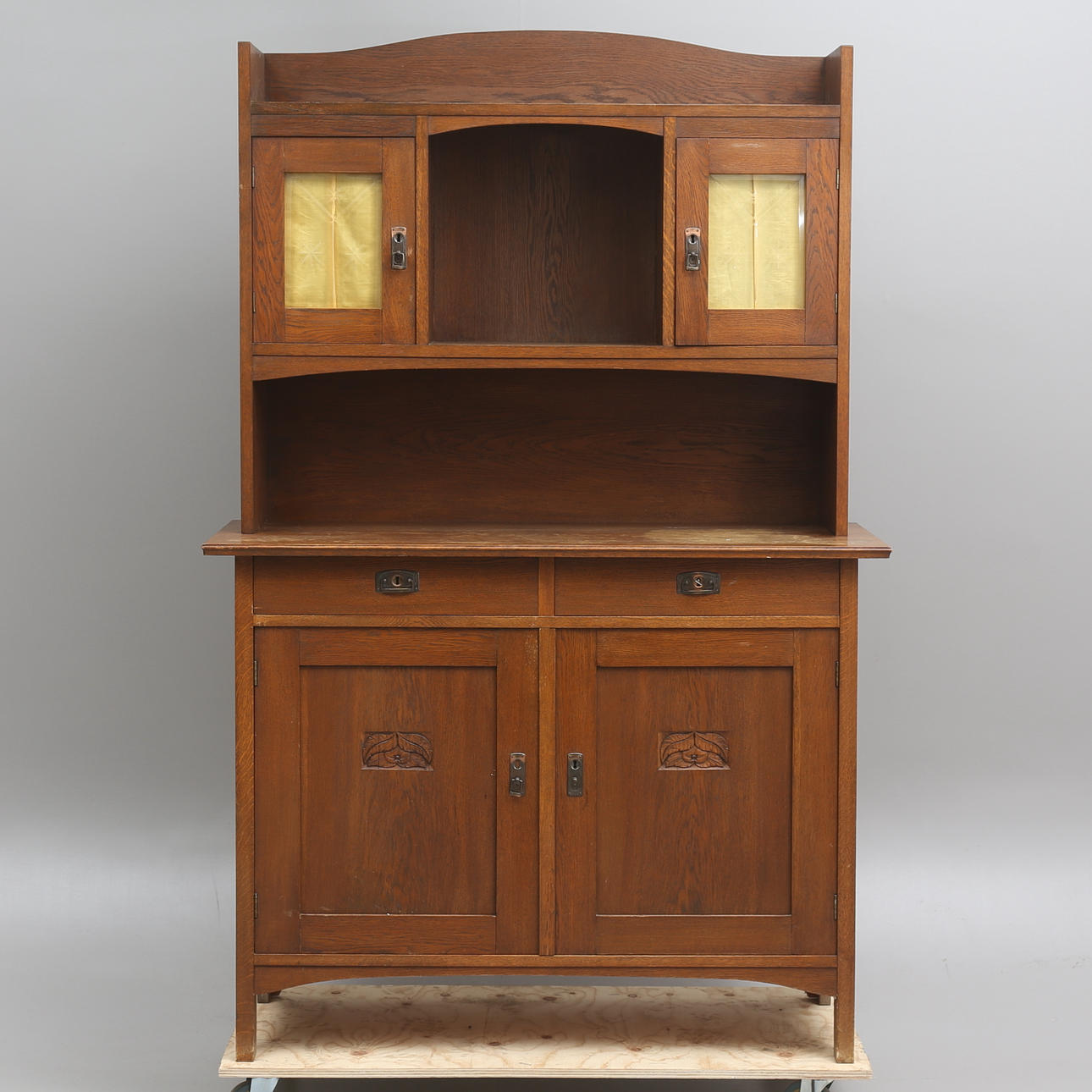 MATSALSSKÅP, ek, jugend, tidigt 1900-tal.