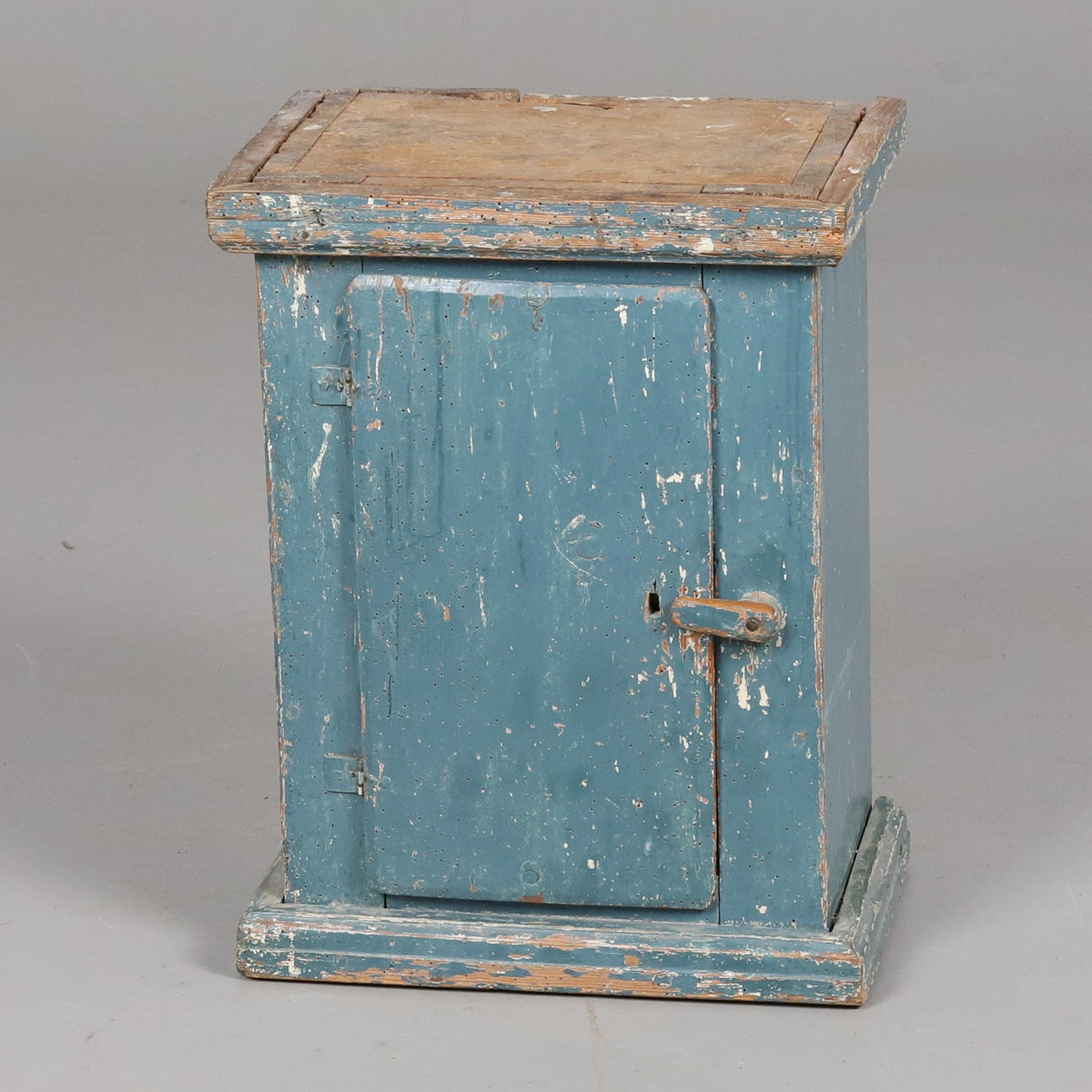A 17th/19th century wall cabinet, provincial work, painted pine.