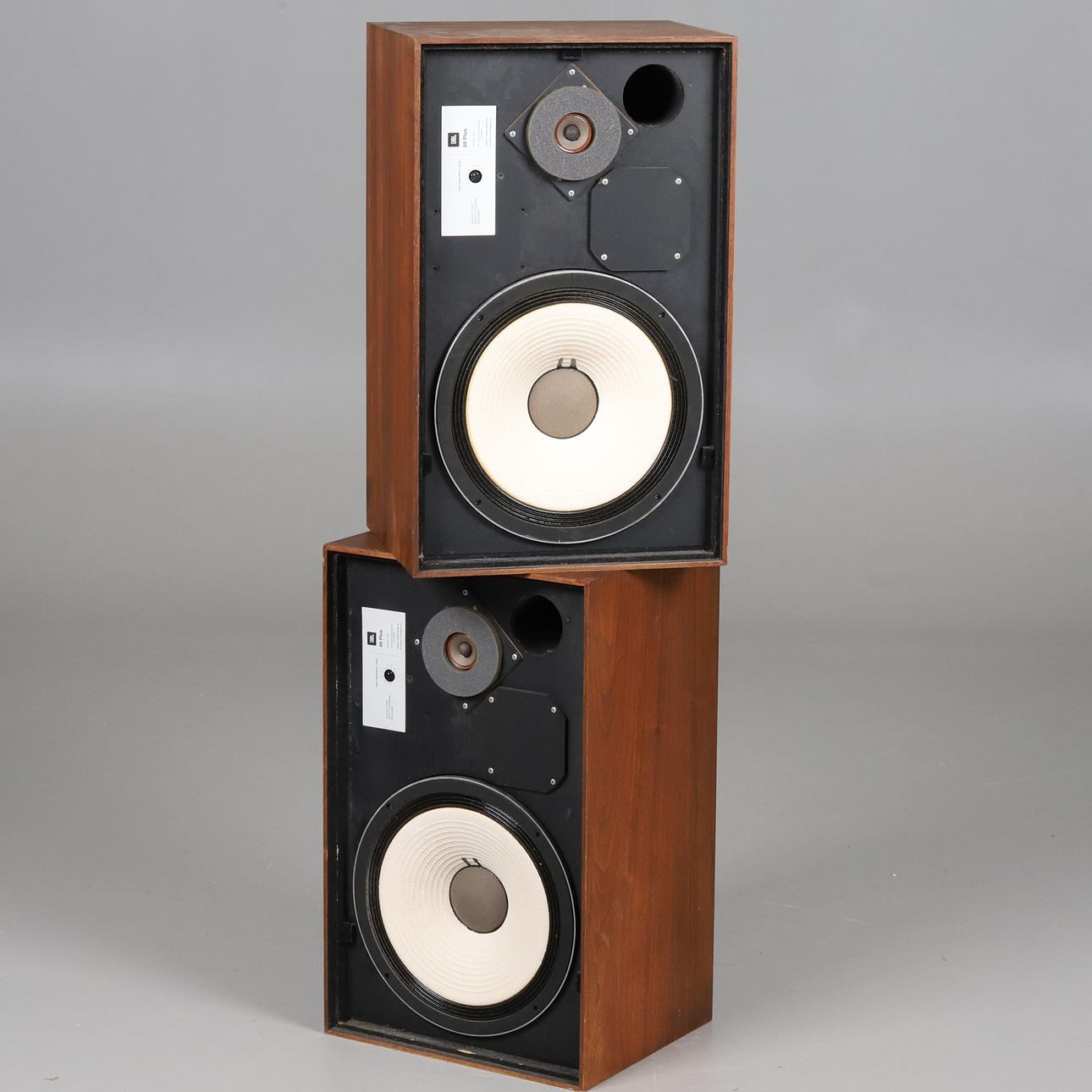 JBL 88 PLUS, speaker.