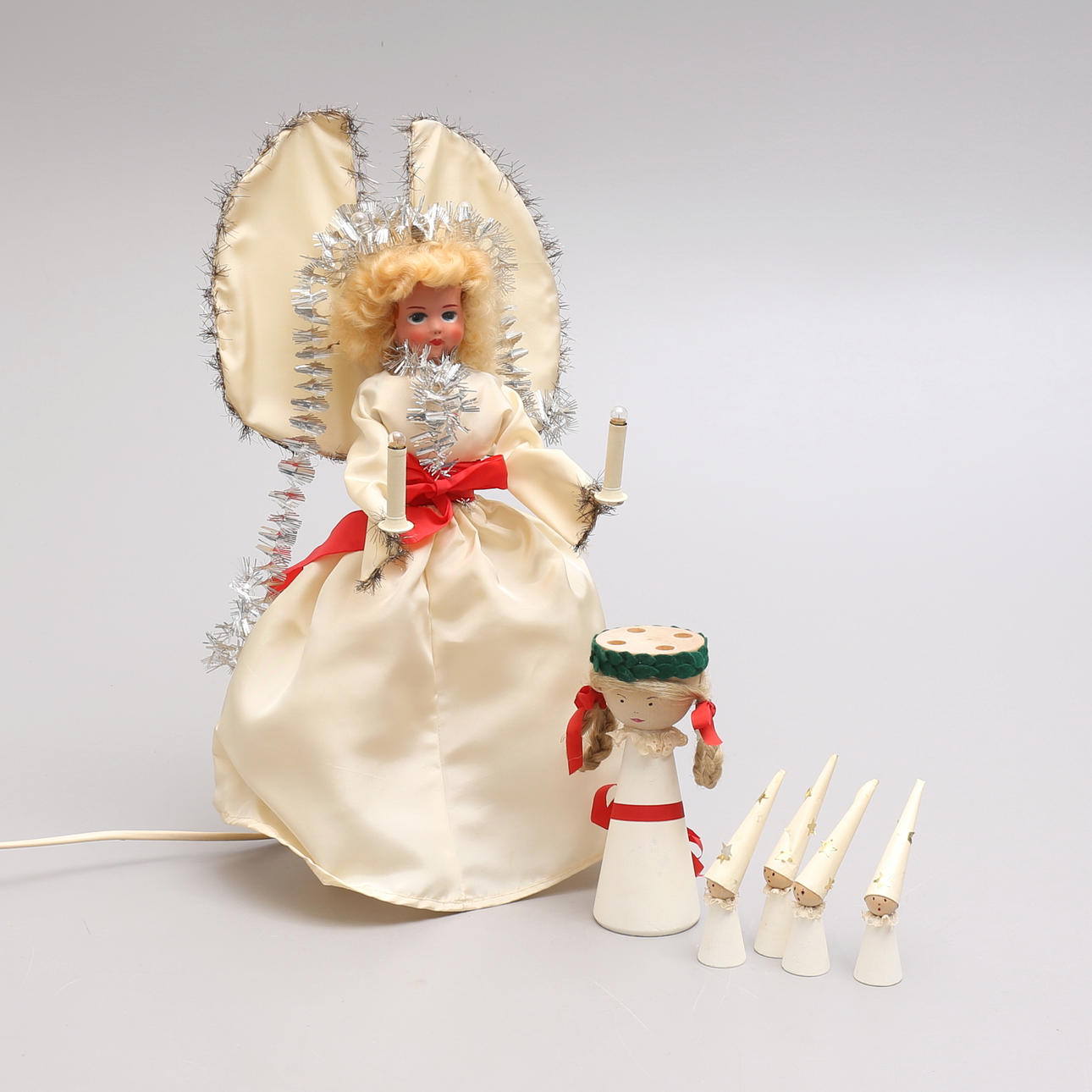 A 20th century LUCIA with electric lights.