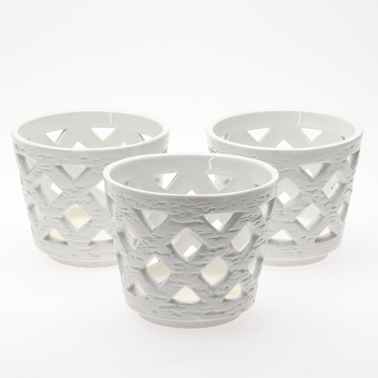 GUNNAR NYLUND. YTTERFODER. 3 st, Stengods, "Gallerkruka", Rörstrand, 1900-tal.