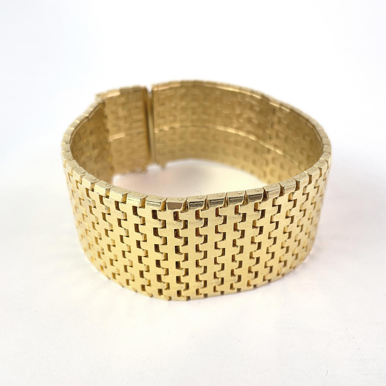 ARMBÅND. Korridor tæppe, gulddublé.