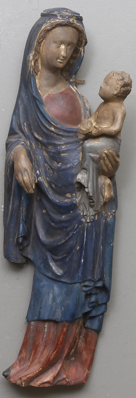 CARIN NILSON(1884-1973). TILLSKRIVEN. Väggskulptur, gips, osignerad.