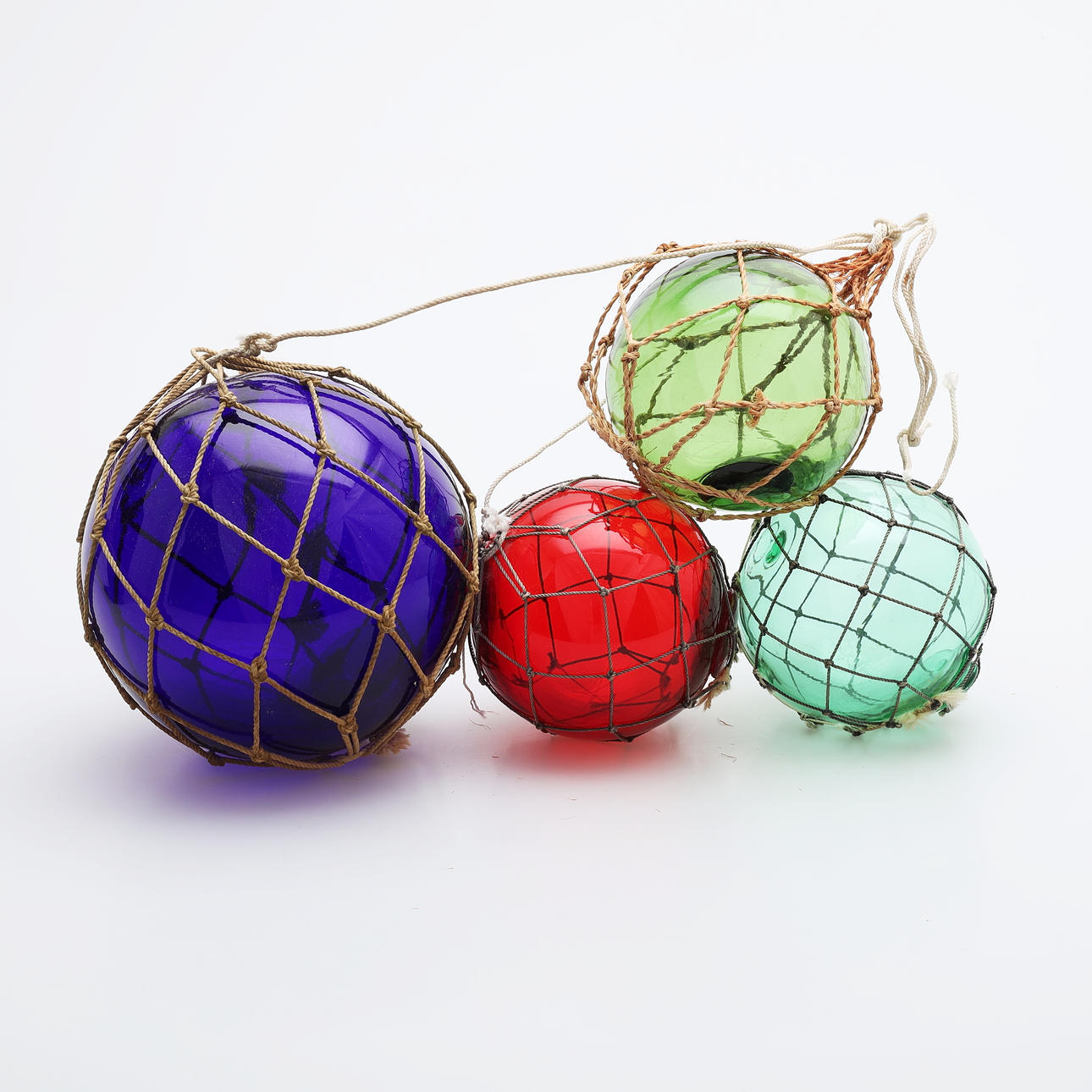 GLASFLÖTEN, 4 st, 1900-talets första hälft.