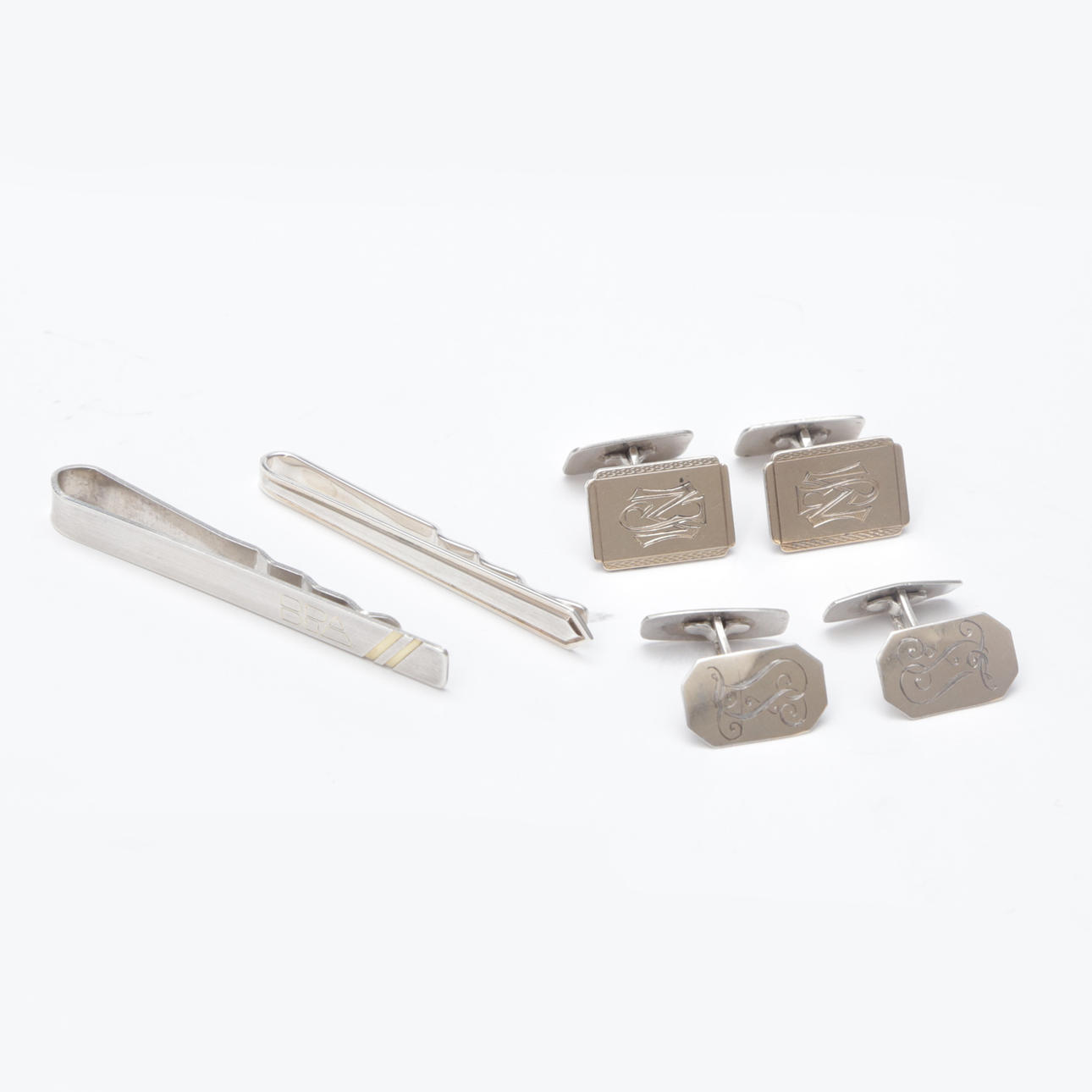 Kalvosinnapit/solmiontapit, 6 kpl, hopeaa.