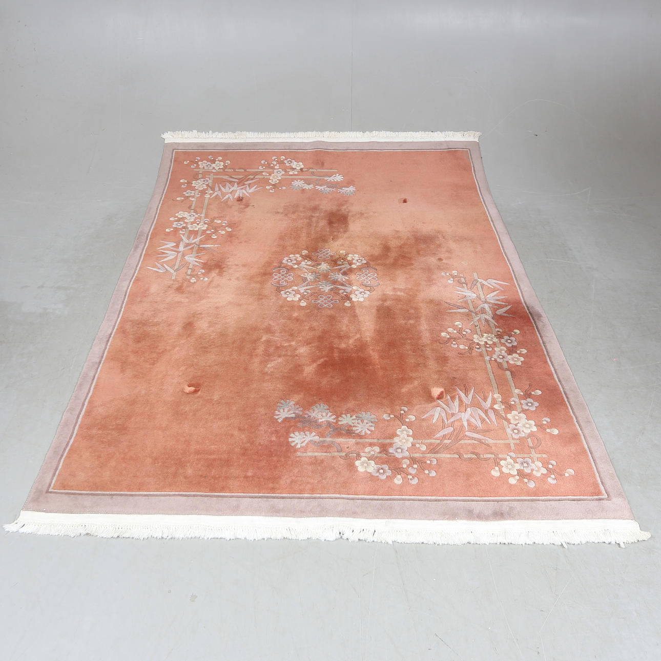 A carpet, wool, China, approx 230x167cm.