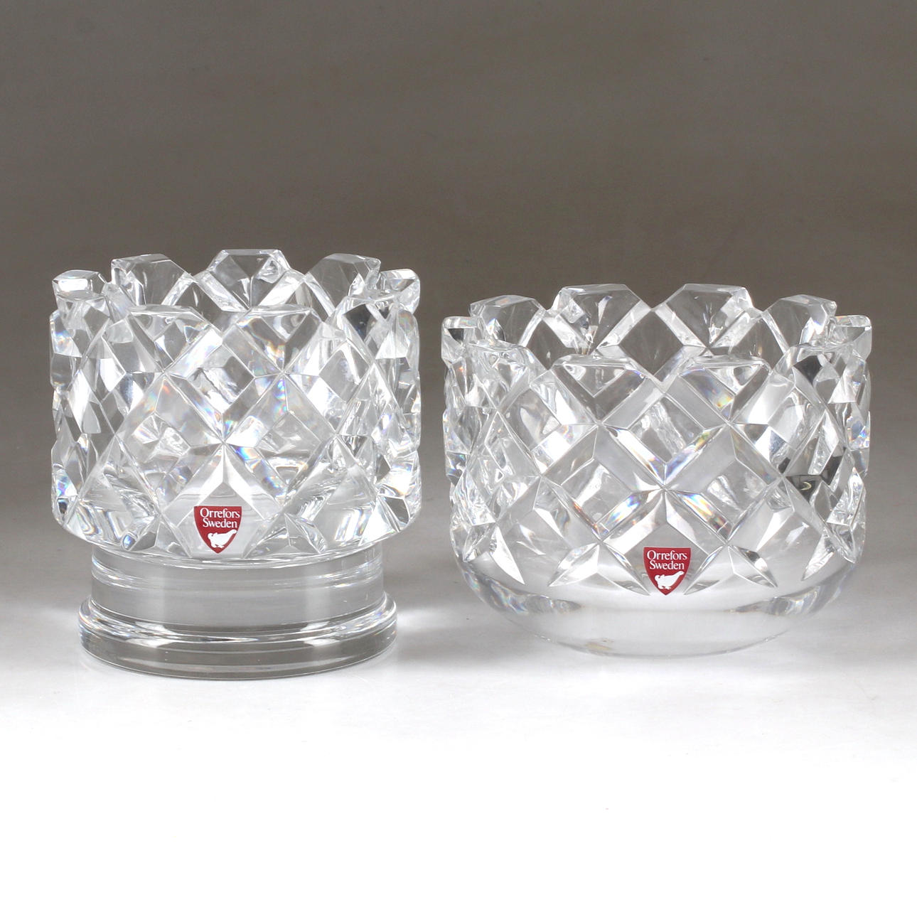 GUNNAR CYRÉN. Bowl, Vase, glass, “Sofiero”, Orrefors.