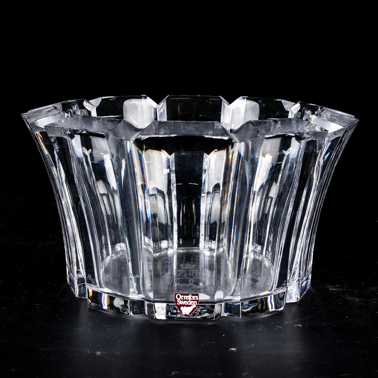 GUNNAR CYRÉN. A bowl, “Stenhammar”, Orrefors, signed.