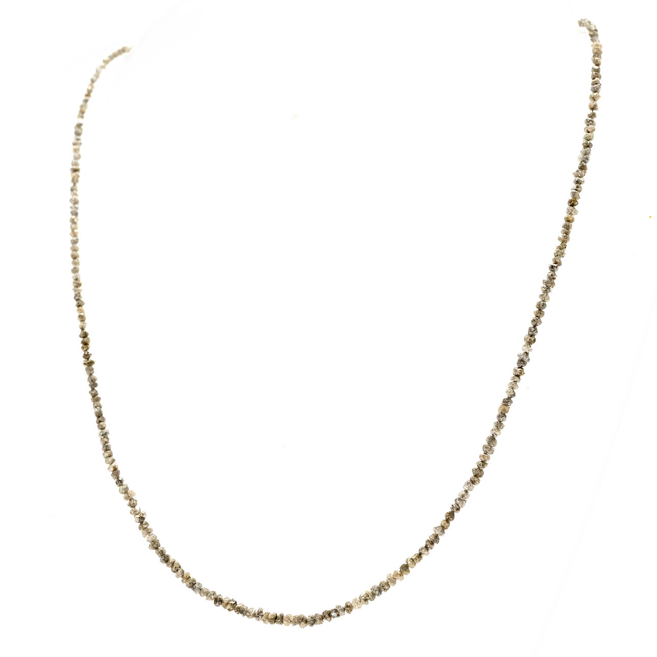 collar de diamantes.