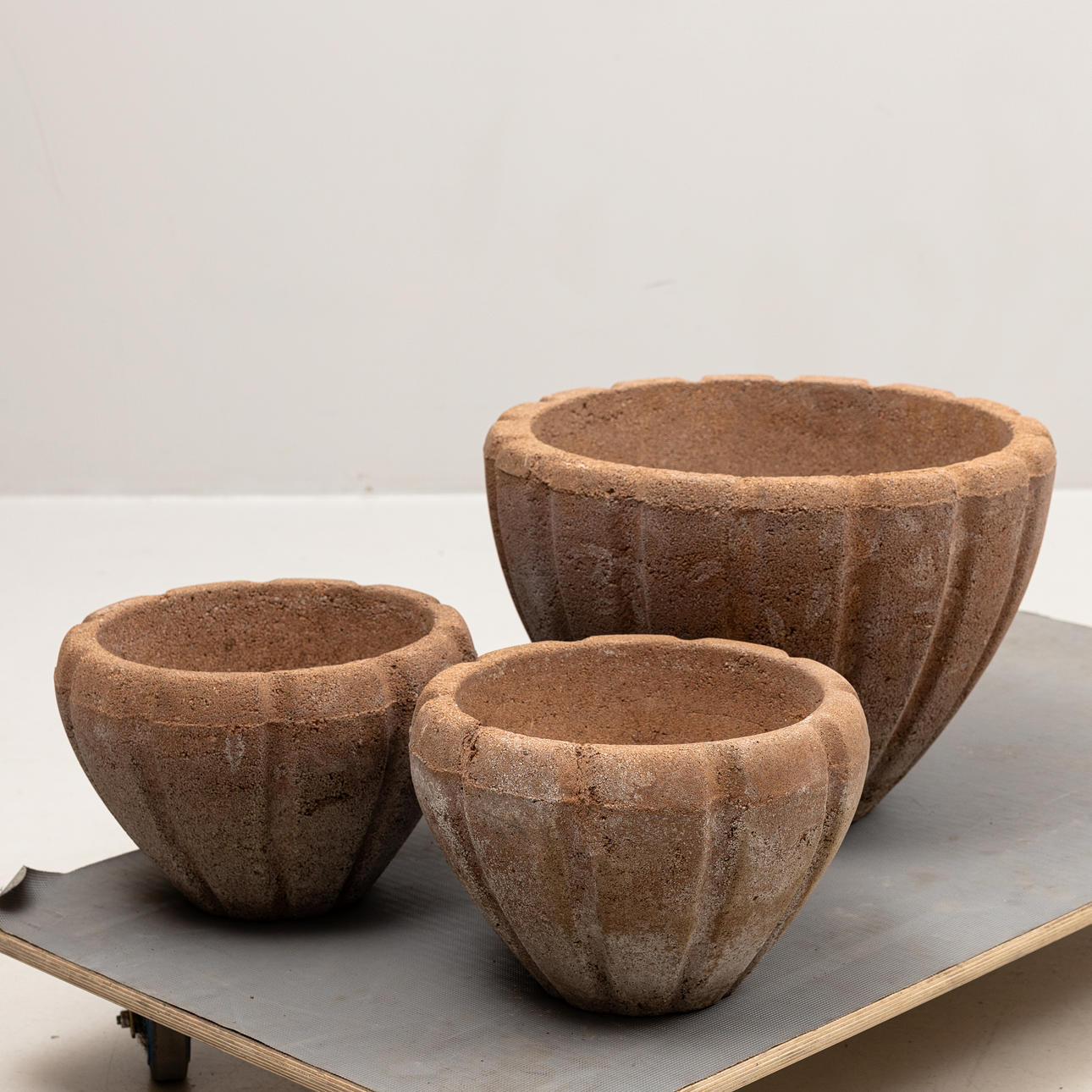 Außentöpfe, 3 Stück, Beton, modern.