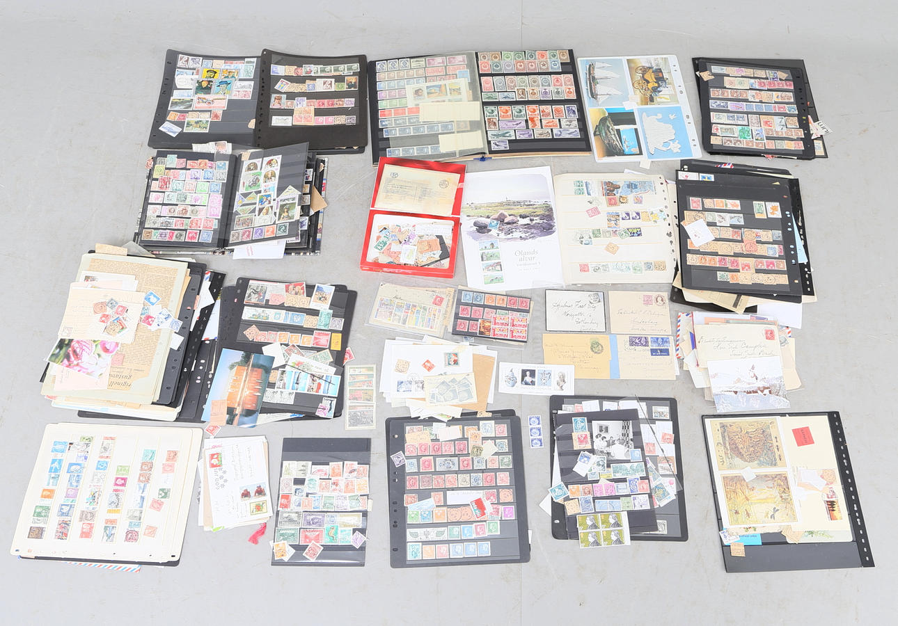 SAMLING FRIMÄRKEN samt KALENDRAR/ALMANACKOR.