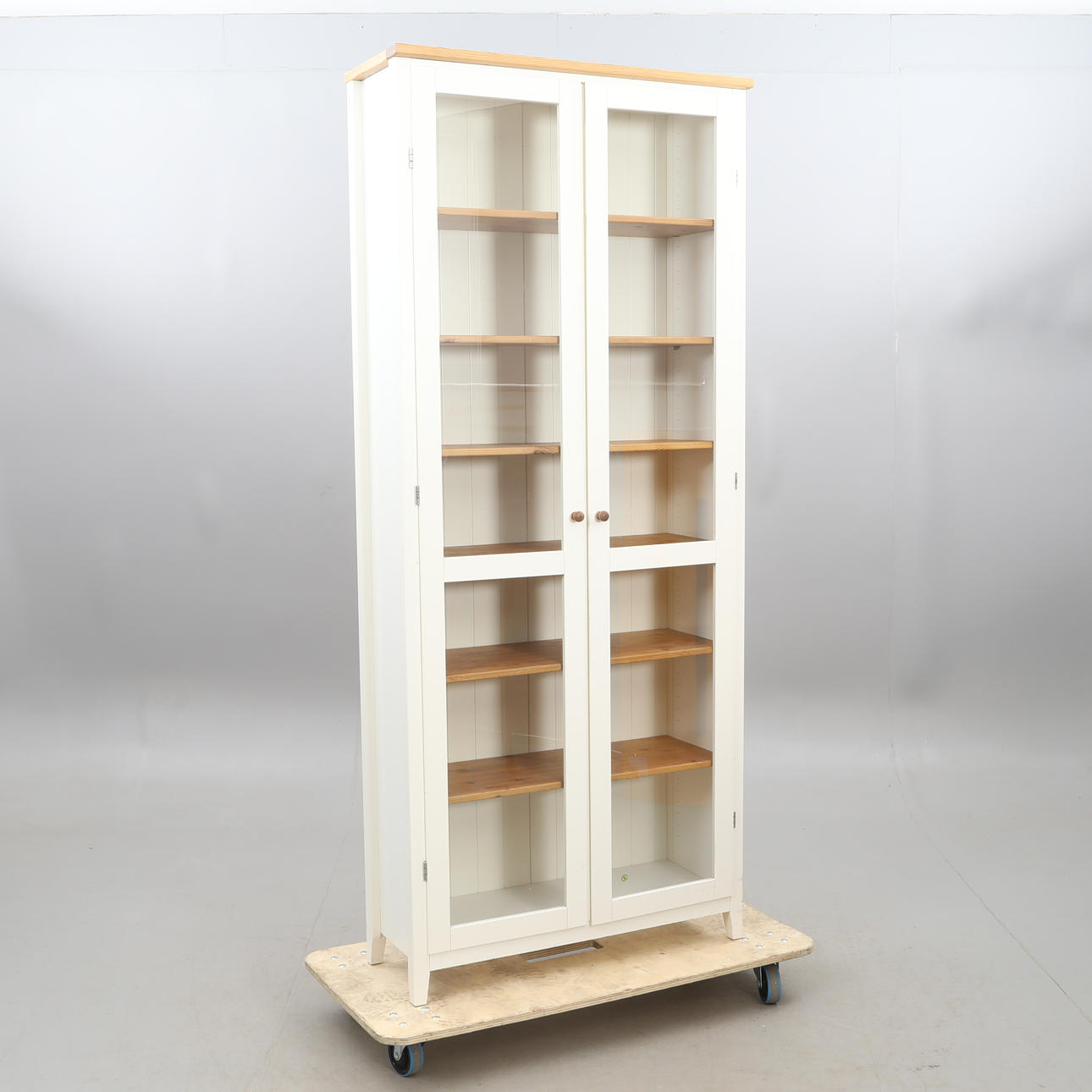 KABINETTER, Moderne.