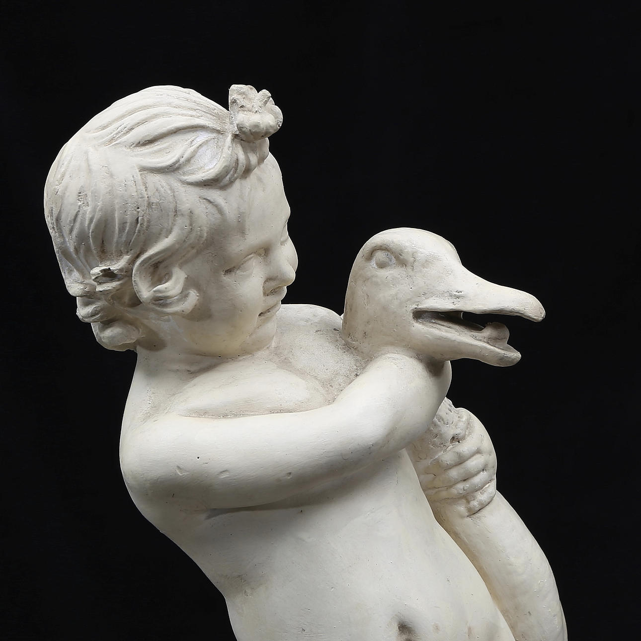 OIDENTIFIERAD KONSTNÄR. Skulptur, gips, Slöjdskolan i Stockholm, stämplad.