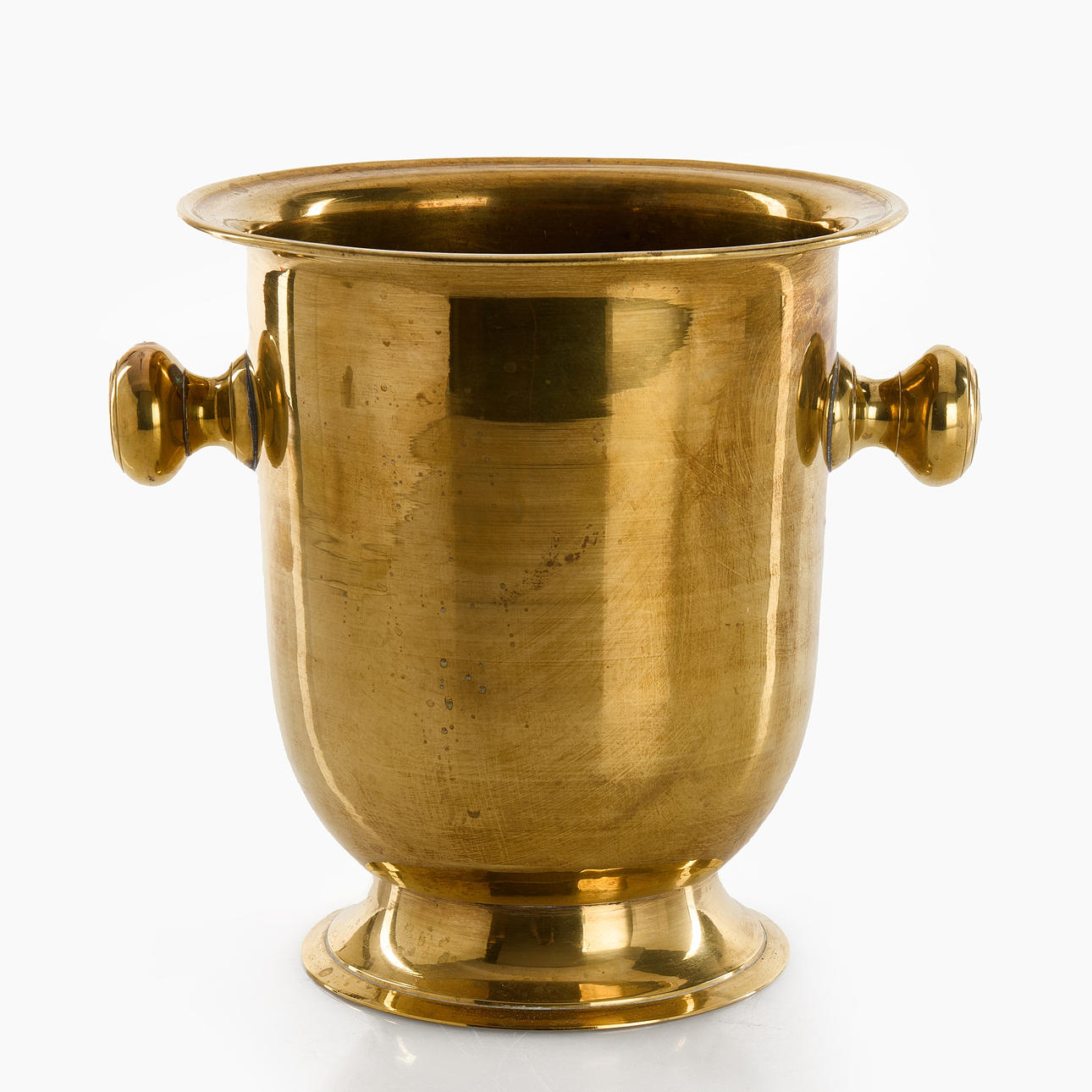 VINKYLARE, mässing, 1900-tal.