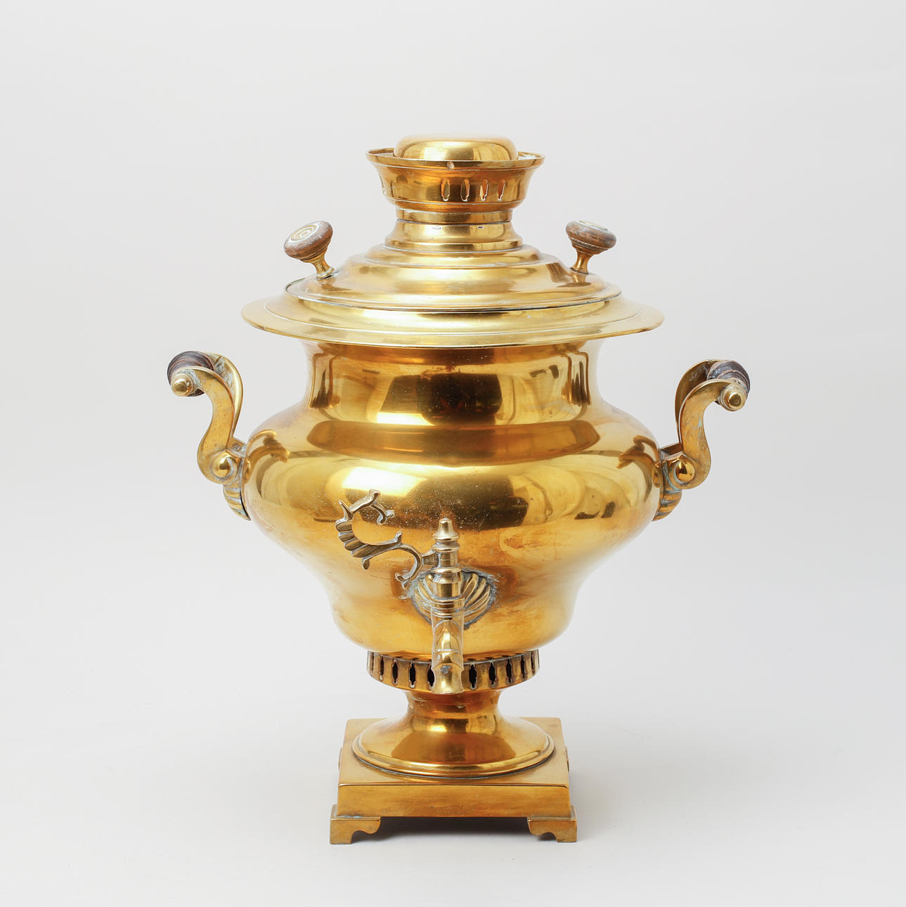 TESAMOVAR, mässing, 1800-talets slut.