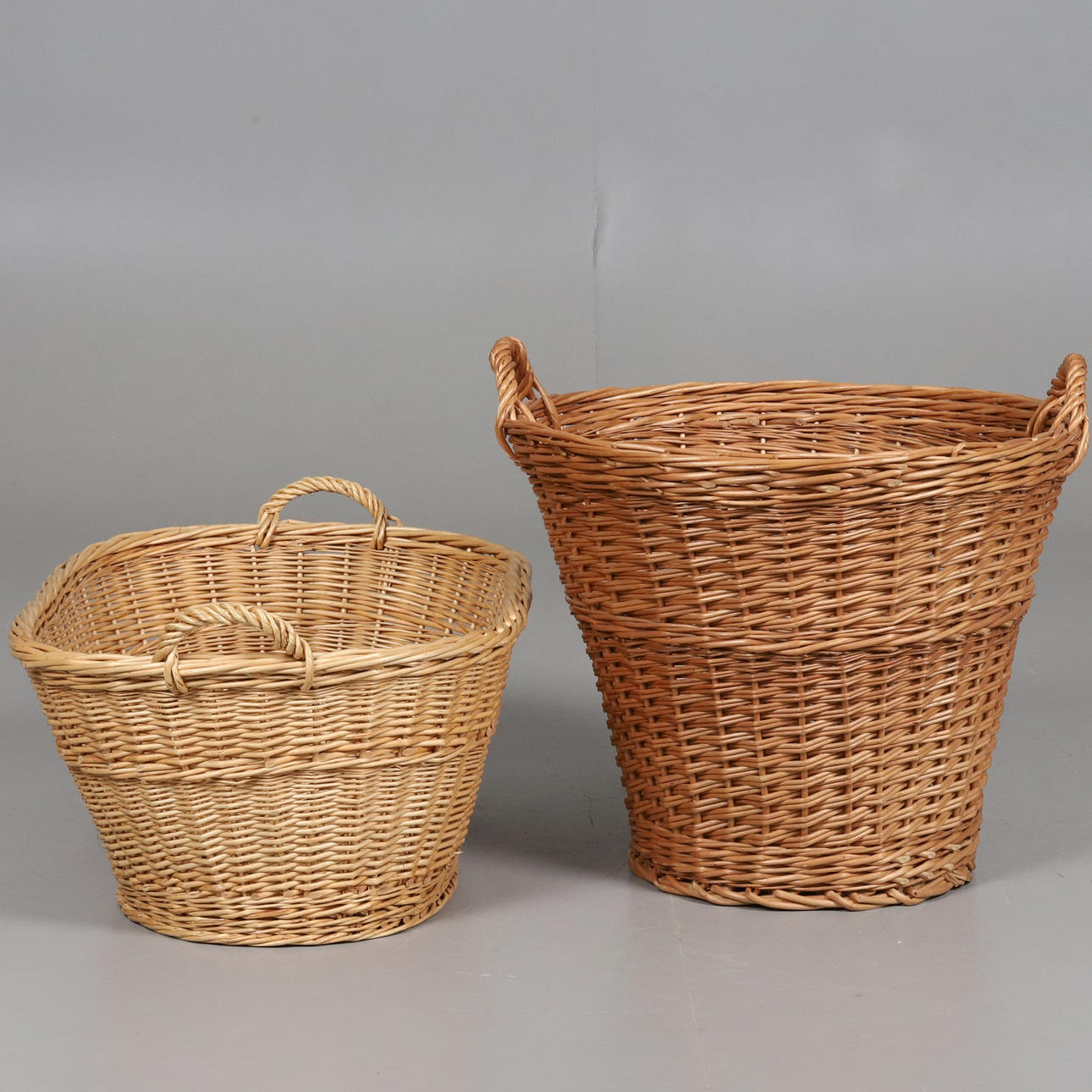 MANGEL/TVÄTTKORGAR, 2 st, rotting.