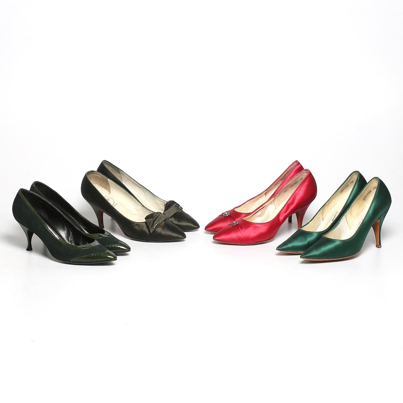 DAMSKOR, 4 par, pumps. Bally, Wally, Nordiska Kompaniet. 1900-talets andra hälft.