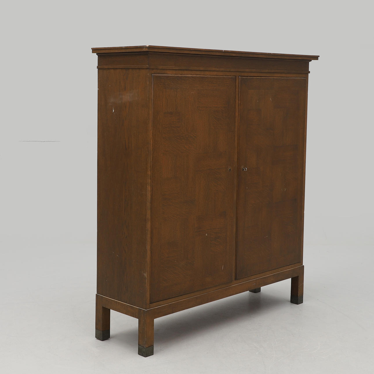 A 1930s/40s cabinet.