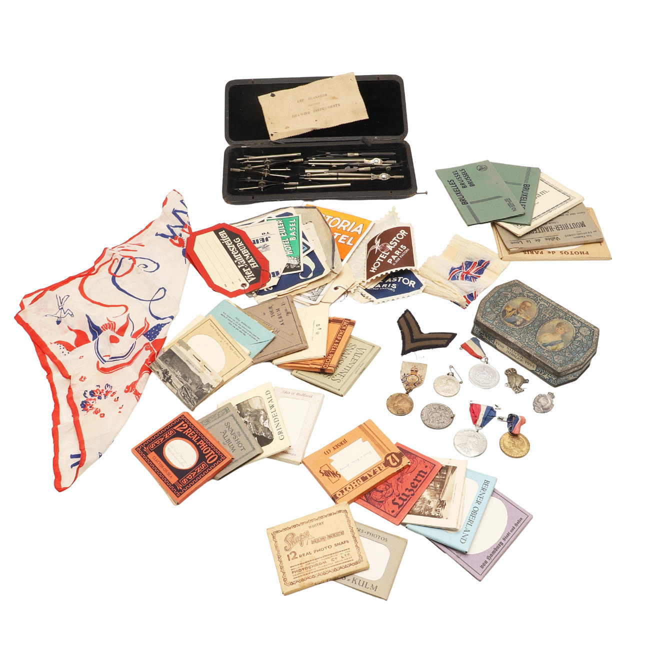 EN BLANDET MASSE SAMLEROBJEKTER.