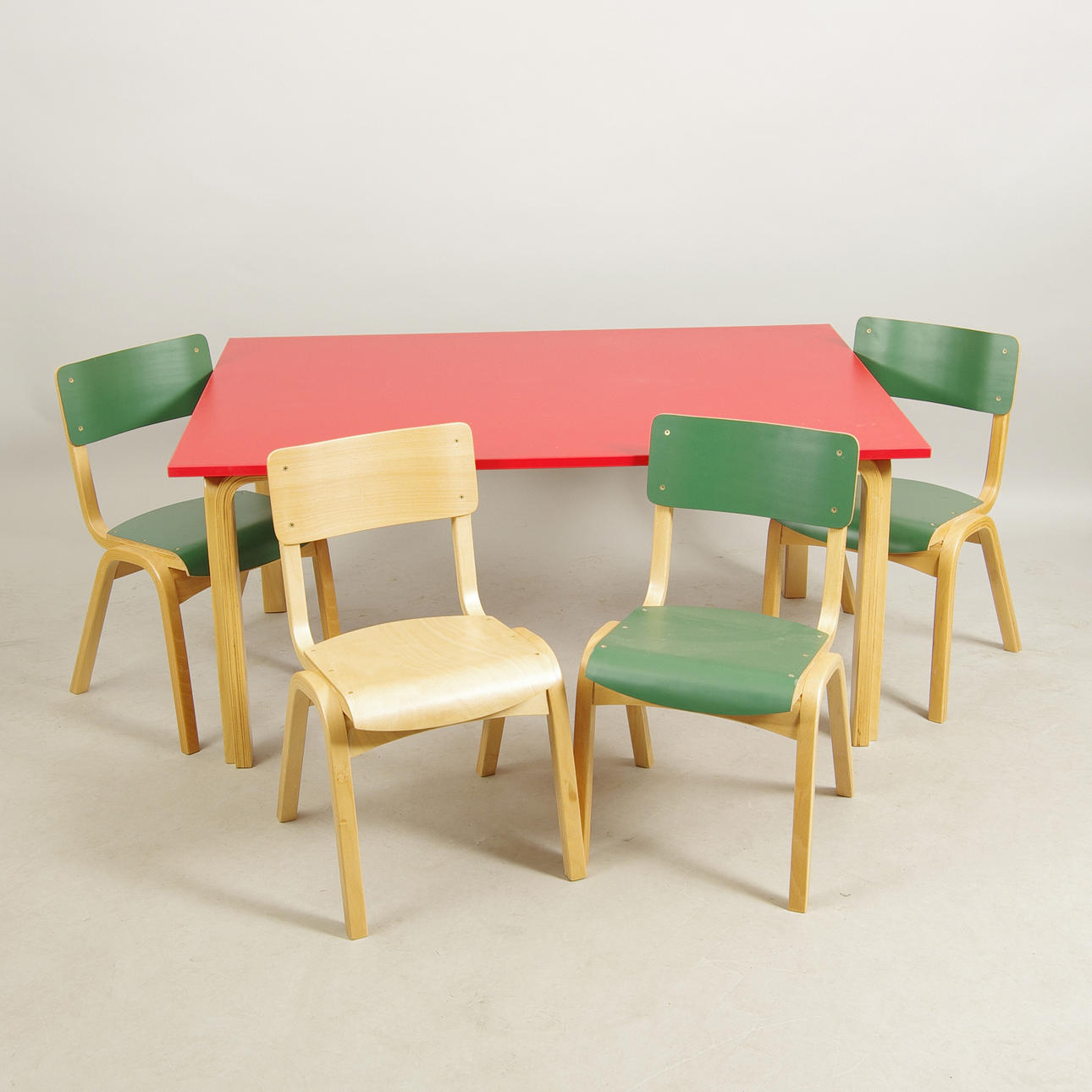 SITTGRUPP, barnmodell, bok/böjträ.