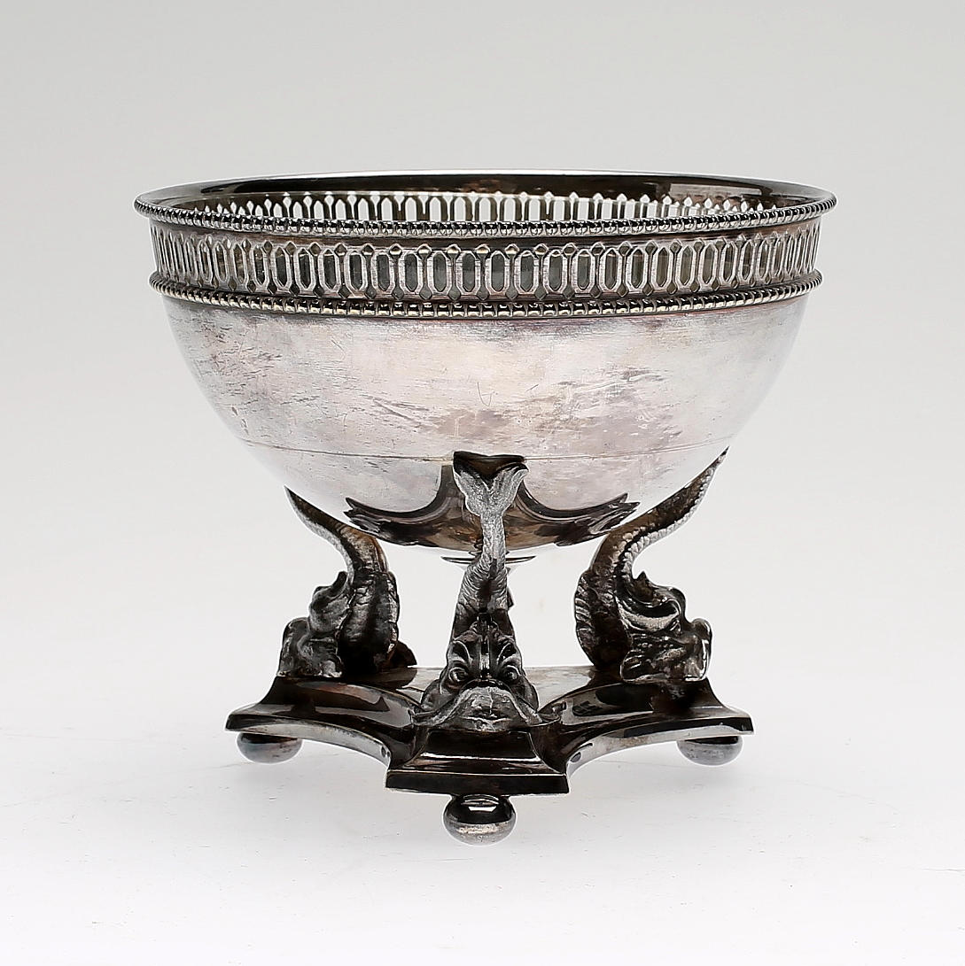 SKÅL på fot, nysilver, 1900-talets första del.