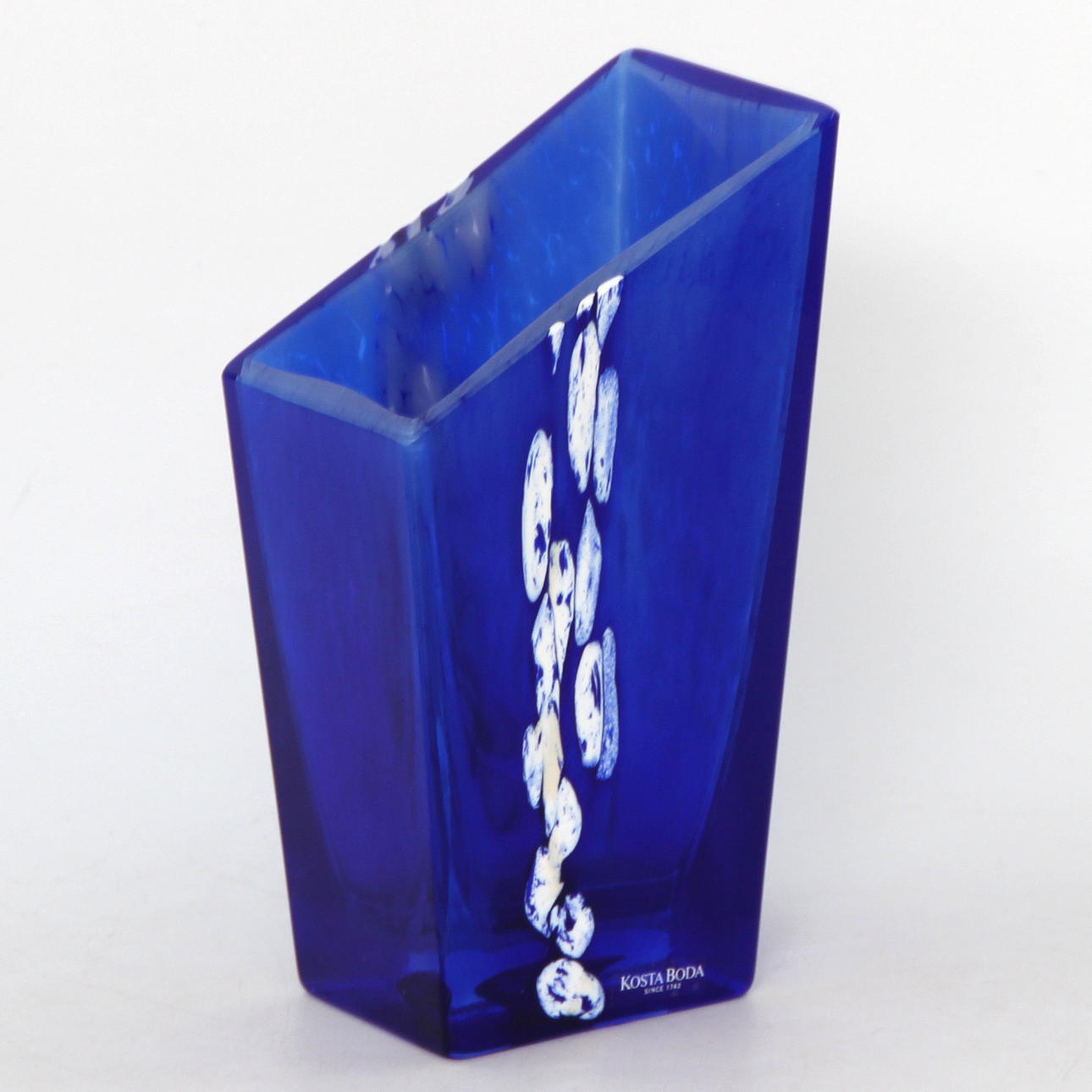 MONICA BACKSTRÖM. VASE, GLASS, UNSIGNED.