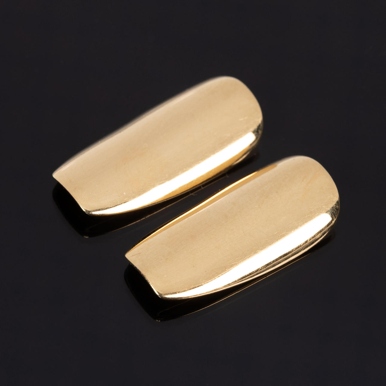 TIFFANY & CO, Einsame Fingernägel, 18 K Gold.