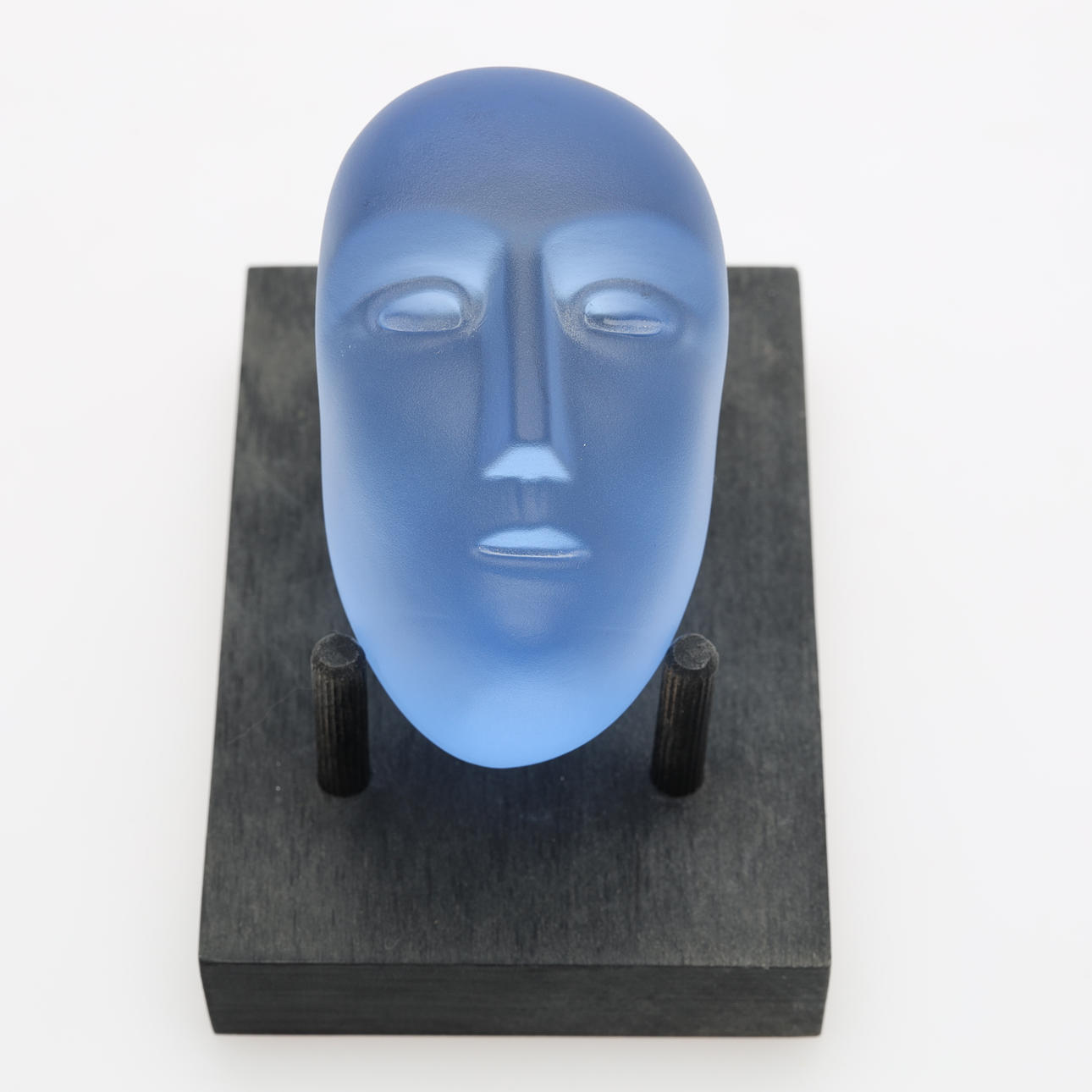 SCULPTURE, “face”.