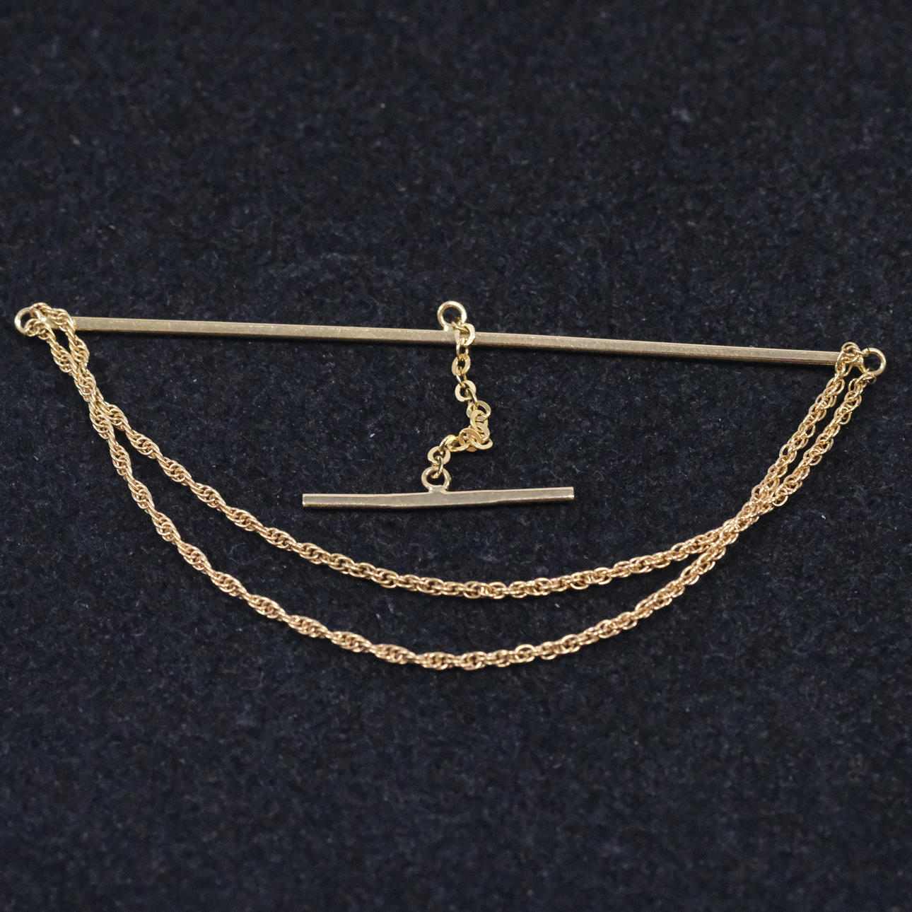 TIE PIN, 18K GOLD.