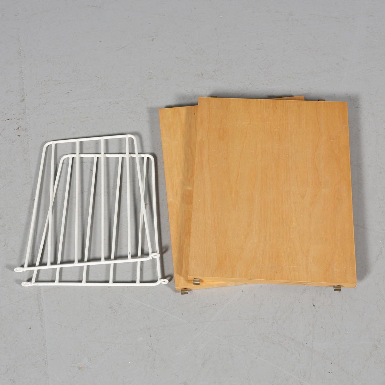 REGAL, Schnur, 2 Regale.