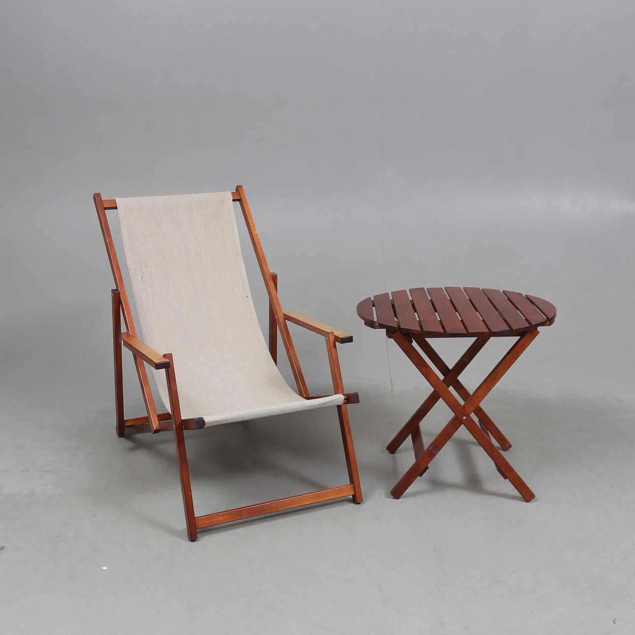 DÄCKSTOL och TRÄDGÅRDSBORD, Hyllinge möbler, Danmark.