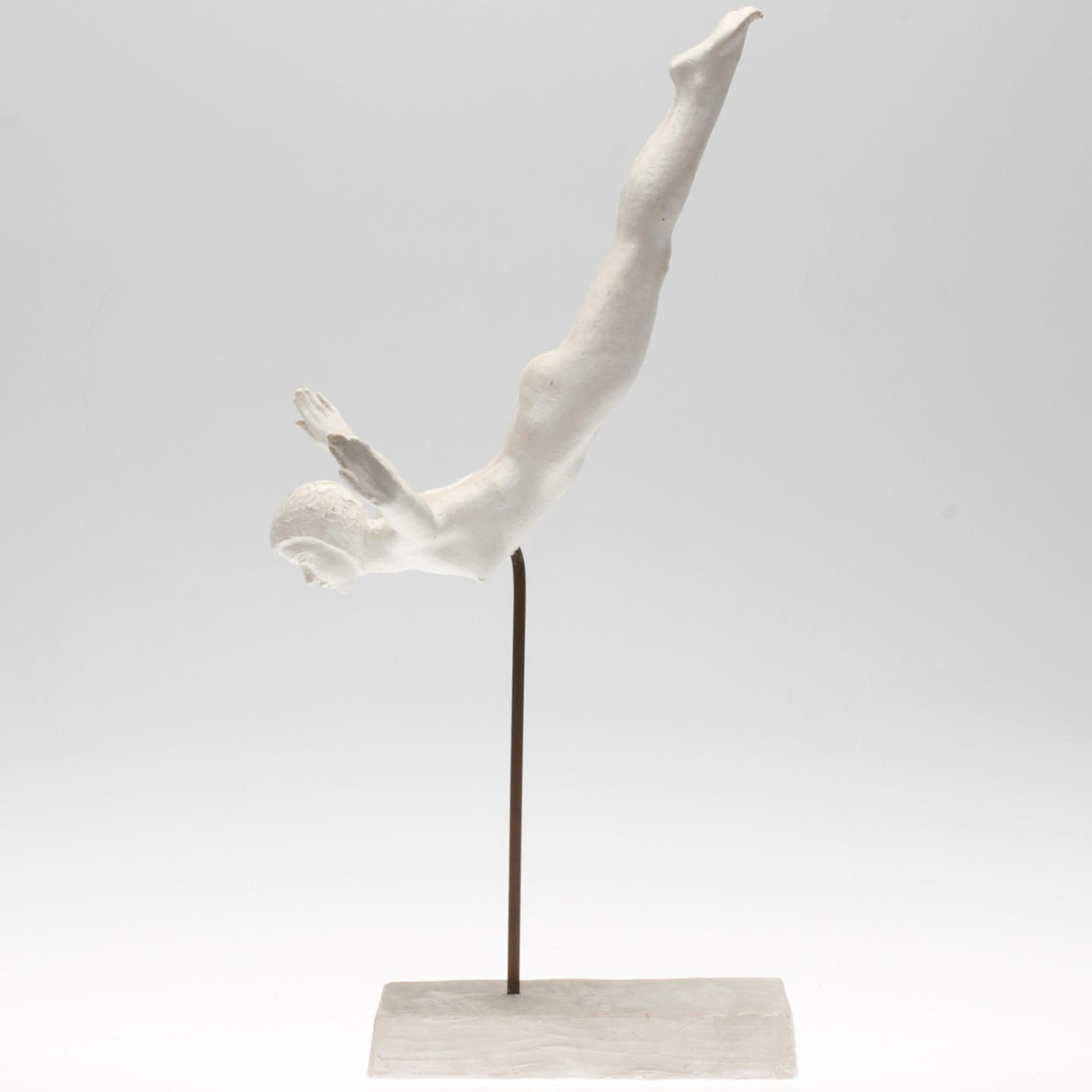 CARIN NILSON(1884-1973). Skulptur, gips, signerad och daterad 1937.