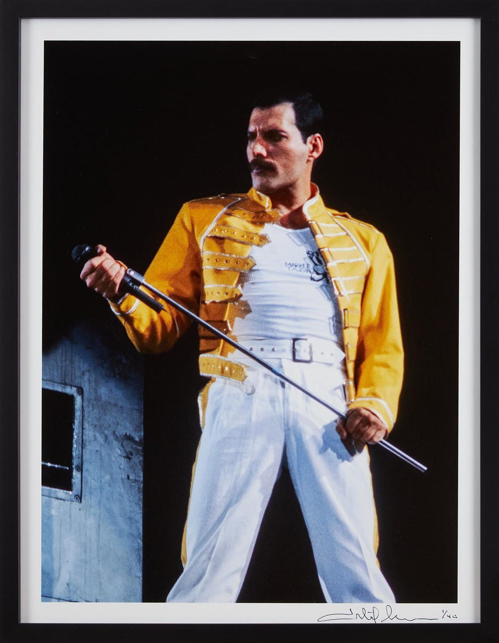 TORLEIF SVENSSON. Queen the Magic Tour - Gelb.