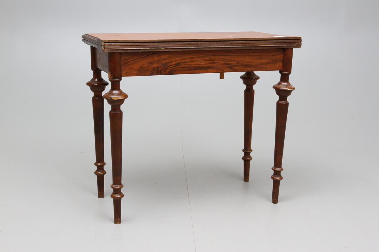 SPELBORD, sekelskiftet 1800/1900.