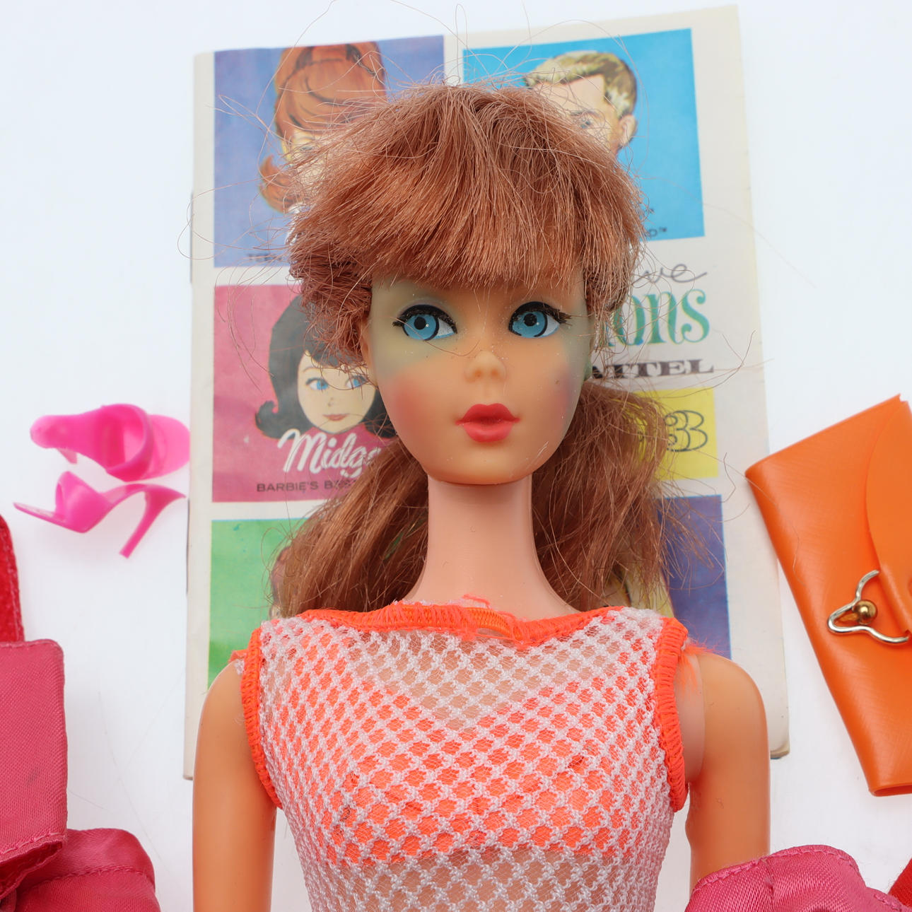 Barbie Twist 'N Turn Waist 1966 - Mattel 1160 - Vintage NRFB - Mint