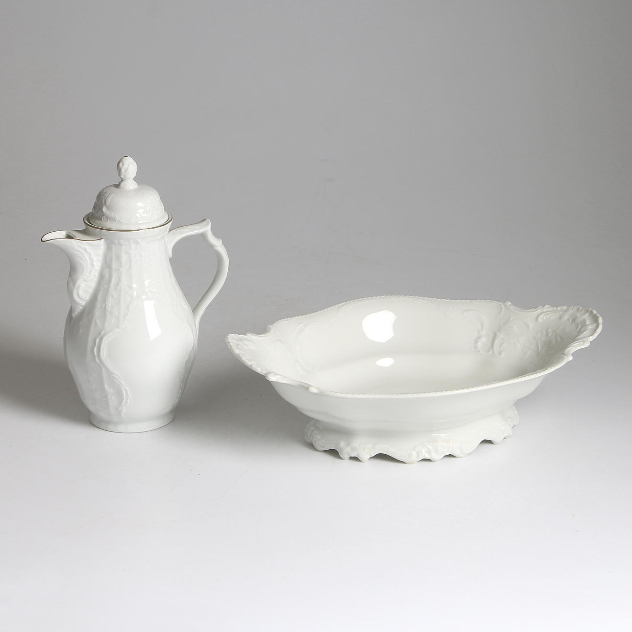 KAFFEKANNA och SKÅL, 2 delar, porslin, rokokostil, Rosenthal, Tyskland 1900-tal.