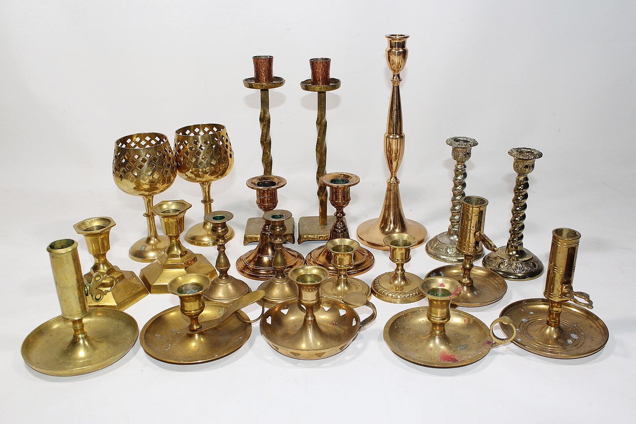 PARTI, ljusstakar, mässing och malm.