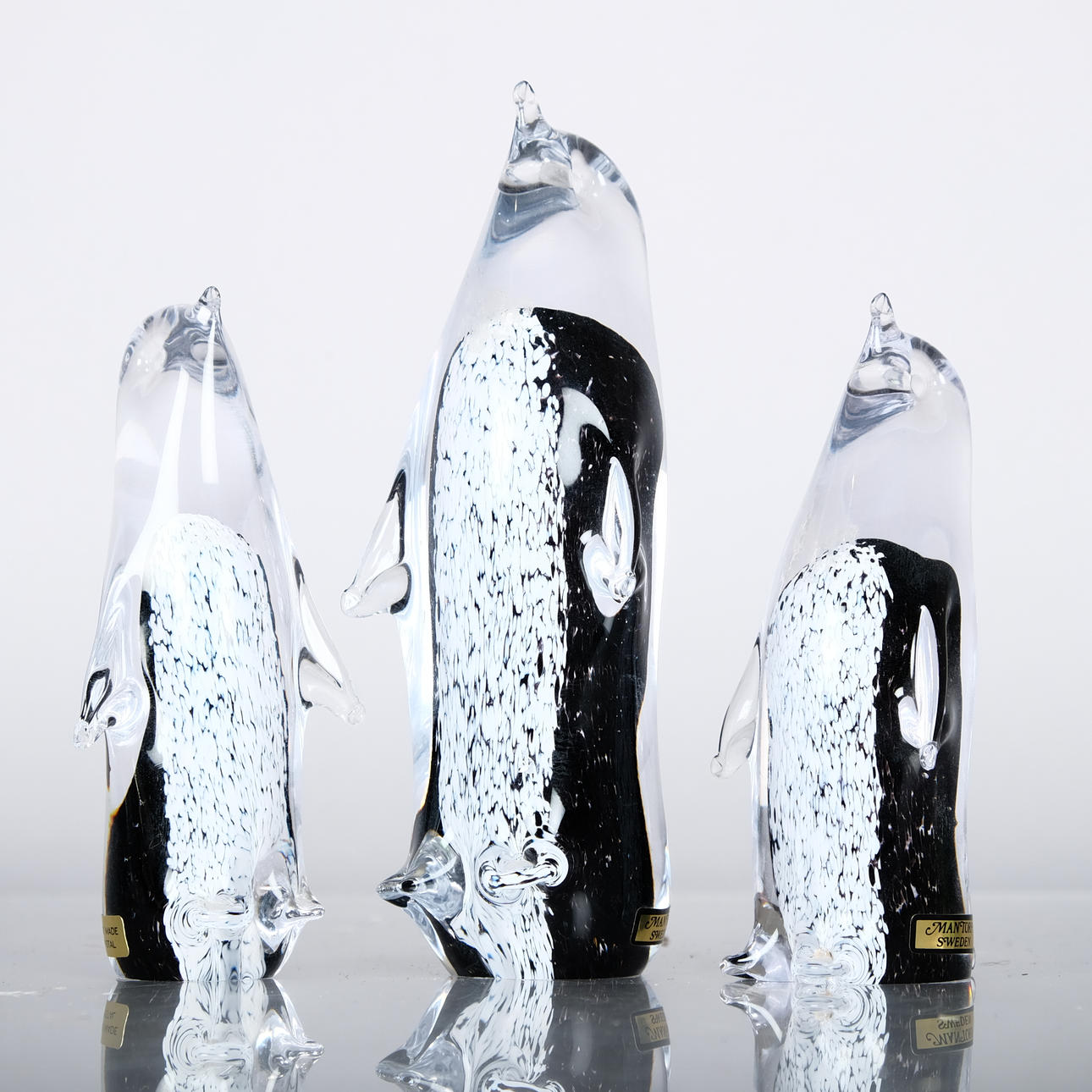 VEISTOKSET, Lasi, ”Pingviinit”, 3kpl, Mantorp Sweden.