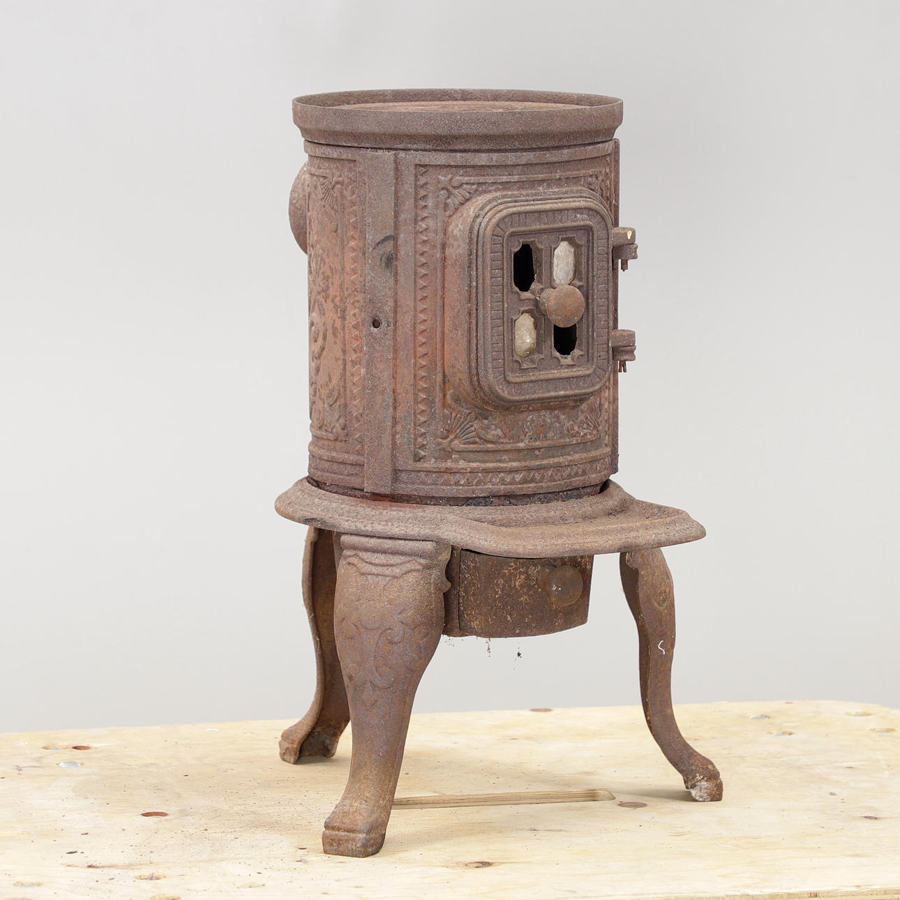 KAMIN, 1900-talets första hälft.